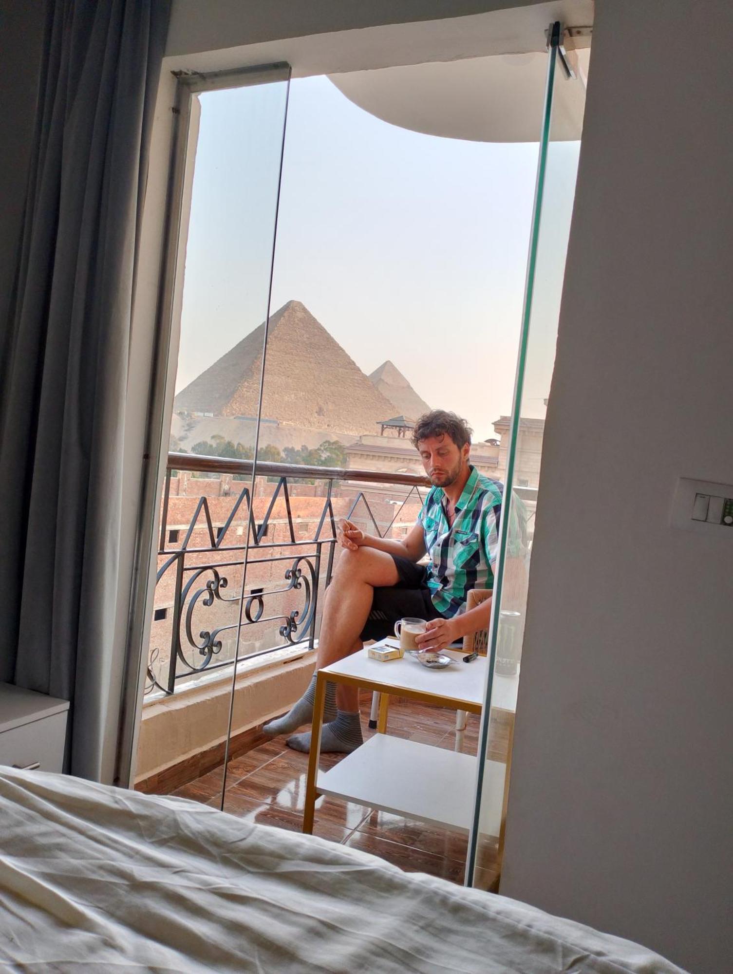Oh Pyramids View Hotel Kafret el-Gabal Kültér fotó
